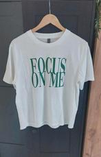 Ladies Fashion t Shirt wit+groen tekst L🙂, Maat 38/40 (M), Wit, Zo goed als nieuw, Korte mouw