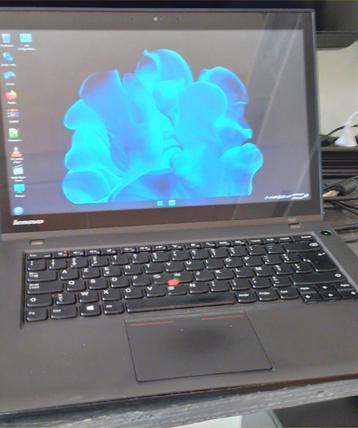 lenovo touchscreen laptop beschikbaar voor biedingen