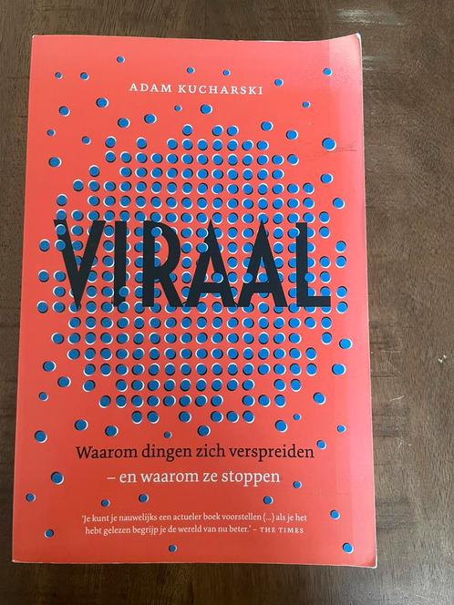 Adam Kucharski - Viraal, Boeken, Gezondheid, Dieet en Voeding, Zo goed als nieuw, Gezondheid en Conditie, Ophalen of Verzenden