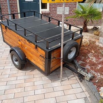 Bagagewagen en platte kar voor scoot oid. beschikbaar voor biedingen