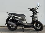 Kymco Super 8 R schade scooter, Fietsen en Brommers, Scooters | Kymco, Gebruikt, Ophalen of Verzenden, Benzine, 50 cc