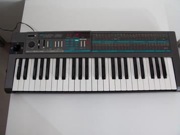 Korg Poly-800 Polyphonic Analoge Synthesizer