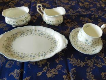 Royal Albert Caroline Servies beschikbaar voor biedingen