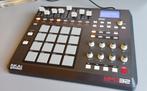 AKAI MPD32 - Deels stuk - Grotendeels functioneel, Muziek en Instrumenten, Midi-apparatuur, Ophalen, Gebruikt