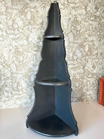 Brocante Hoek Kastje - Charmant & Praktisch beschikbaar voor biedingen