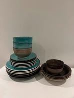 Diverse kleuren bordenset, Huis en Inrichting, Ophalen, Gebruikt, Overige materialen, Overige stijlen