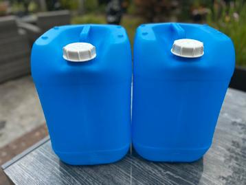 Jerrycan 20 liter, 2 stuks beschikbaar voor biedingen