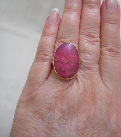 Zilveren vintage ring met Rhodochrosiet maat 17  nr.745, Sieraden, Tassen en Uiterlijk, Ringen, Zo goed als nieuw, Dame, 17 tot 18