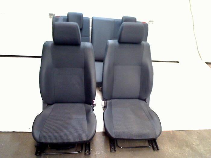 Bekleding Set (compleet) van een Suzuki Swift, Auto-onderdelen, Interieur en Bekleding, Suzuki, Gebruikt, 3 maanden garantie, Ophalen of Verzenden