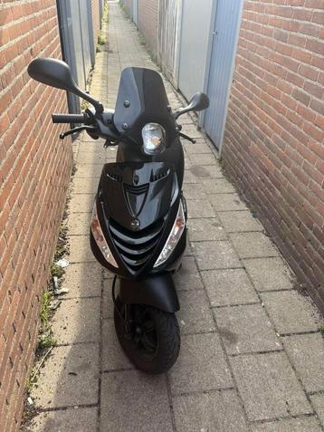 Zip 80cc  beschikbaar voor biedingen
