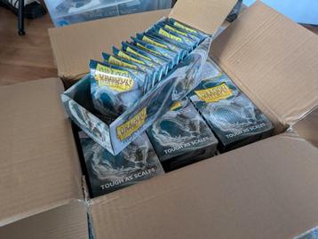 Dragon Shield perfect fit beschikbaar voor biedingen