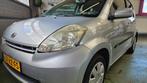 Daihatsu Sirion 2 1.3-16V Comfort Airco, Auto's, Daihatsu, Voorwielaandrijving, Metallic lak, Gebruikt, 4 cilinders