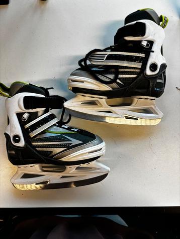 GEBRUIKT! Evo action schaatsen verstelbaar maat 29/32 €9,99 beschikbaar voor biedingen