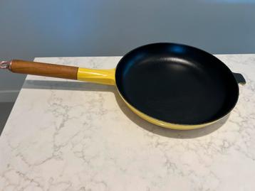 Le Creuset La Mama Koekenpan 26cm Ombre Jeune beschikbaar voor biedingen