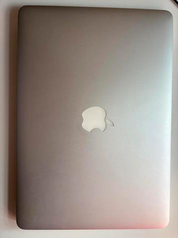 Macbook Air 13 inch (2015) beschikbaar voor biedingen