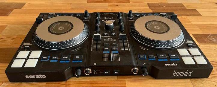 Hercules DJControl Jogvision - Beginners DJ Controller, Muziek en Instrumenten, Dj-sets en Draaitafels, Zo goed als nieuw, Dj-set