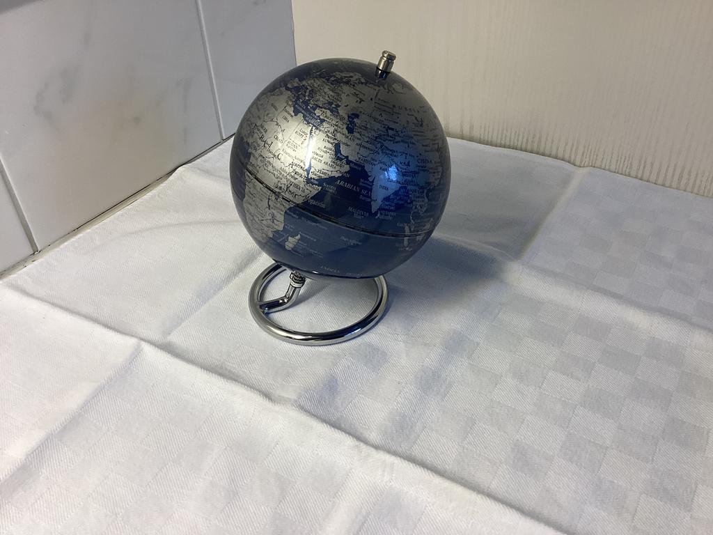 Troika Wereldbol Galilei, Ophalen of Verzenden, Zo goed als nieuw