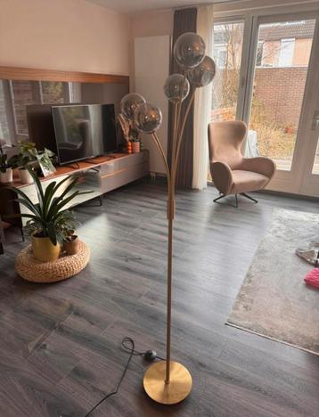 Stijlvolle Lampenlicht vloerlamp met 5 glazen bollen beschikbaar voor biedingen