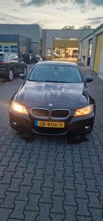 BMW 3-Serie 2.0 I 318 105KW 2009 Zwart, Auto's, Achterwielaandrijving, Zwart, Handgeschakeld, 1335 kg