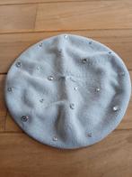 Lichtgrijze alpino baret met strass steentjes NIEUW, Ophalen of Verzenden, Nieuw, One size fits all
