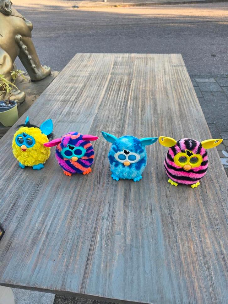 Furby Collectie - 4 Stuks voor de Liefhebber!, Kinderen en Baby's, Speelgoed | Overig, Gebruikt, Jongen of Meisje, Ophalen of Verzenden