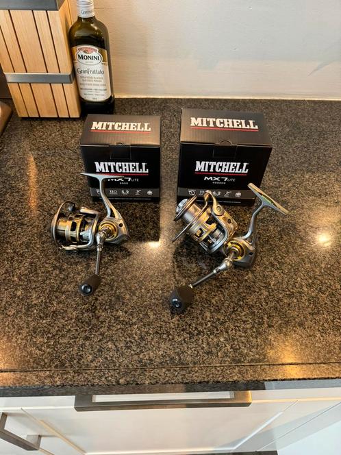 nieuwe mitchell mx7 4000 h molens , magnesium !!, Watersport en Boten, Hengelsport | Zeevissen, Nieuw, Molen, Ophalen of Verzenden