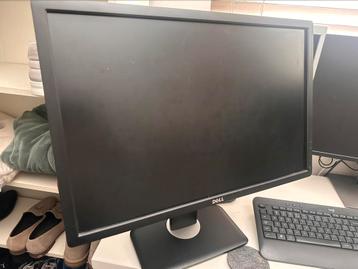 2x Dell UltraSharp monitor 24 inch beschikbaar voor biedingen