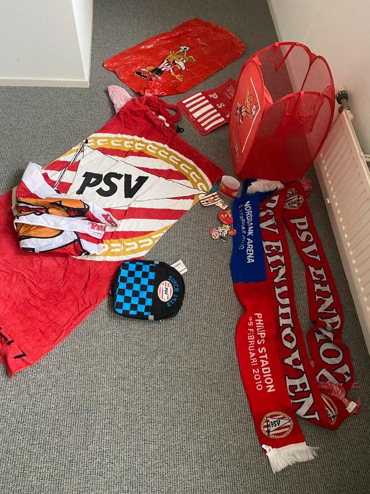 Veel PSV artikelen, Hobby en Vrije tijd, Feestartikelen, Zo goed als nieuw, Ophalen of Verzenden