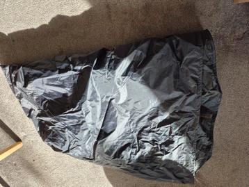 Scootmobiel hoes beschikbaar voor biedingen