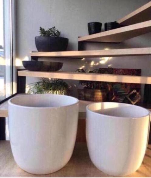 Grote luxe hoogglans keramische bloempotten overige maten, Tuin en Terras, Bloempotten, Zo goed als nieuw, Terracotta, Binnen