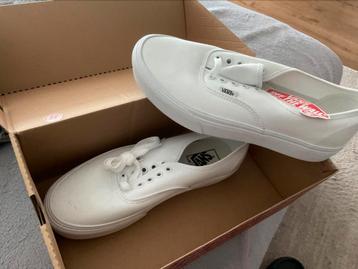 Vans schoen beschikbaar voor biedingen