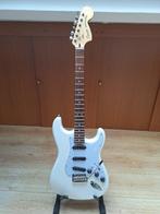 Squier by Fender Stratocaster, Ophalen of Verzenden, Gebruikt, Solid body, Fender
