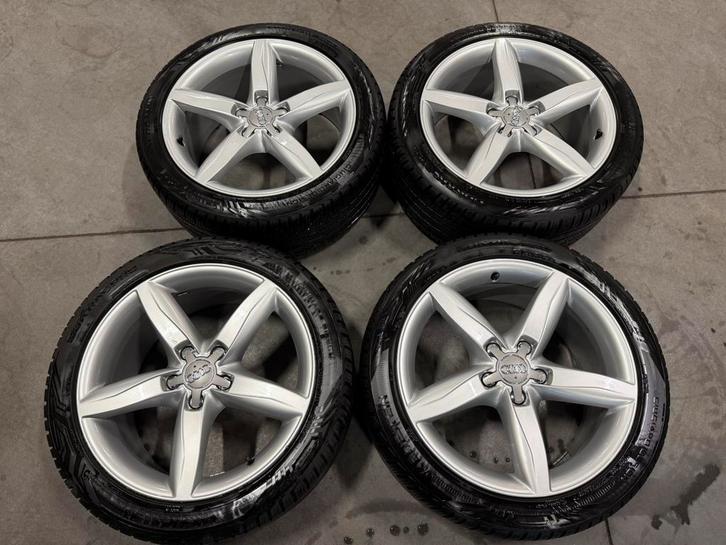 Audi A4 velgen. Originele audi wielen 245/40/18 5x112, Auto-onderdelen, Banden en Velgen, Banden en Velgen, All Season, 18 inch