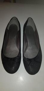 Zwarte ballerina's maat 42, Kleding | Dames, Schoenen, Ophalen of Verzenden, Zo goed als nieuw, Zwart
