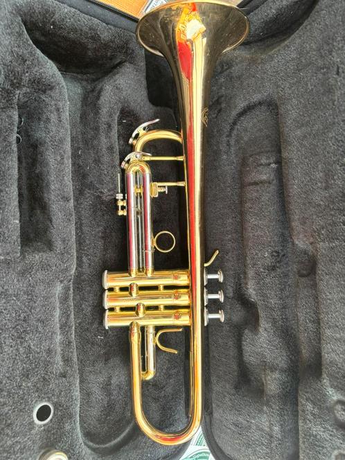 Jupiter JTR-702R Bb, Muziek en Instrumenten, Blaasinstrumenten | Trompetten, Gebruikt, Bes-trompet, Met koffer, Ophalen of Verzenden