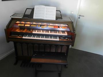 Eminent orgel 1500 concerto. Elektrisch. beschikbaar voor biedingen
