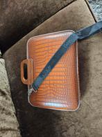 Bombata Laptoptas Croco Bruin, Computers en Software, Laptoptassen, Ophalen, 13 inch, Gebruikt, Aktetas