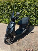 Zip 4 takt 2017 geel kenteken, Fietsen en Brommers, Scooters | Piaggio, Ophalen, Gebruikt, Maximaal 45 km/u, Zip