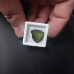 Mooie groene toermalijn schijfje, Sieraden, Tassen en Uiterlijk, Edelstenen, Ophalen of Verzenden