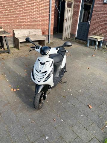 Piaggio zip 80cc 2017 beschikbaar voor biedingen