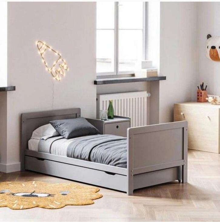 Petit Amelie meegroeibed, Kinderen en Baby's, Kinderkamer | Bedden, Gebruikt, 140 tot 160 cm, 70 tot 85 cm, Ophalen