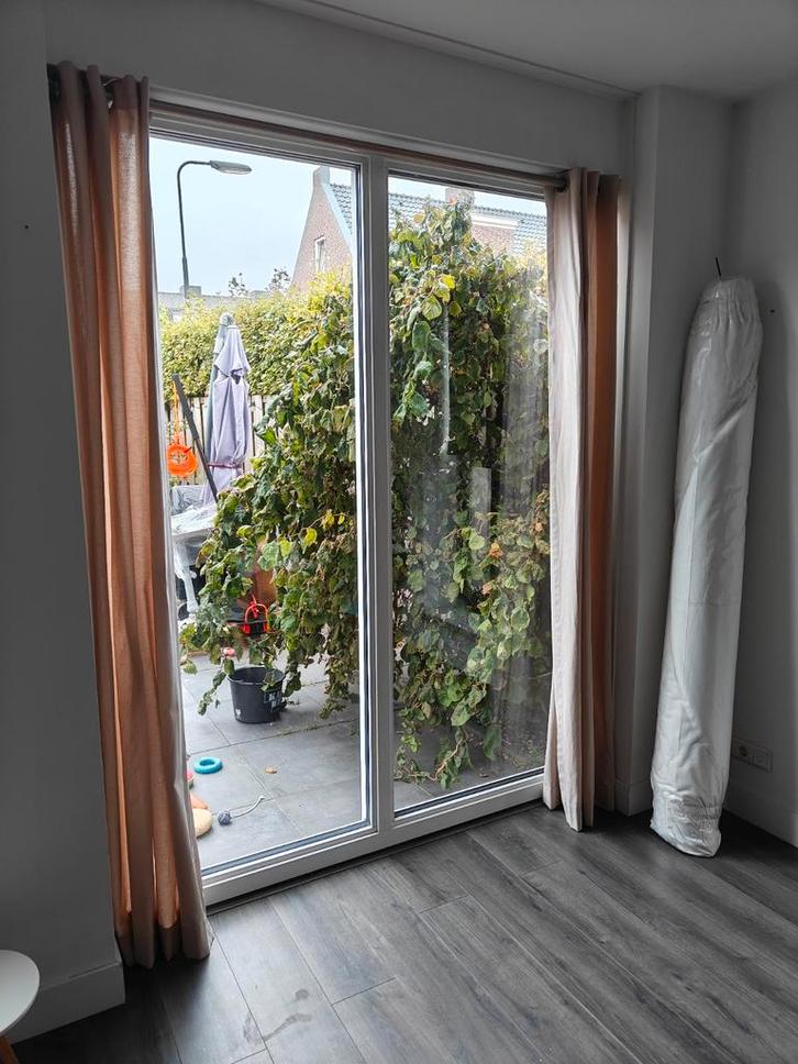 4 Gordijnen incl. roeden, 138x238cm, Huis en Inrichting, Stoffering | Gordijnen en Lamellen, Zo goed als nieuw, 200 cm of meer