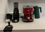 De Longhi Icona Vintage 311 Rood met 4 accessoires, Ophalen, Gebruikt, Espresso apparaat, Afneembaar waterreservoir