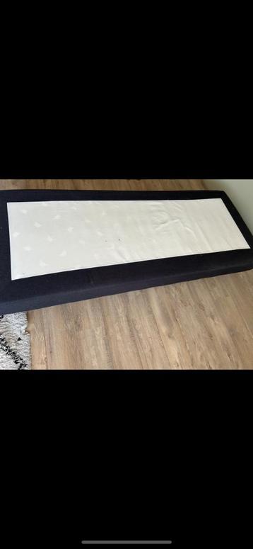 Bedframe / onderstel 1 persoonsbed 