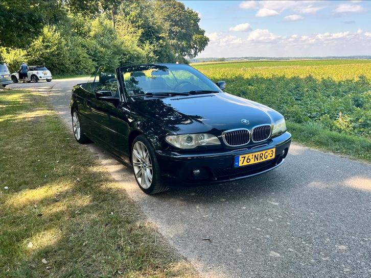 BMW 3-Serie 2.2 CI 320 Cabriolet 2003 Zwart, Auto's, BMW, Particulier, 3-Serie, Benzine, E, Cabriolet, Handgeschakeld, Geïmporteerd