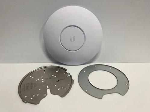 Ubiquiti UniFi AC HD (meerdere units) / accespoint / wit, Computers en Software, Accesspoints, Gebruikt, Ophalen of Verzenden