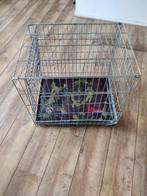 Te koop metalen honden bench 60x47x57, Ophalen of Verzenden, Gebruikt