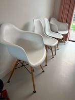 4 witte eetkamerstoelen, Huis en Inrichting, Stoelen, Ophalen, Kunststof, Gebruikt, Wit
