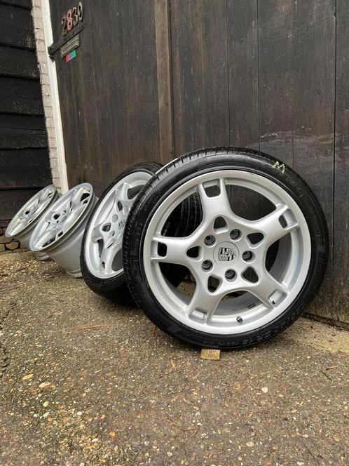 Porsche lobster 911 996 velgen 18? 5x130 zomer pirelli 7mm, Auto-onderdelen, Banden en Velgen, Banden en Velgen, Zomerbanden, 18 inch