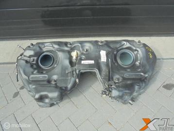 Brandstoftank A2114702402 beschikbaar voor biedingen